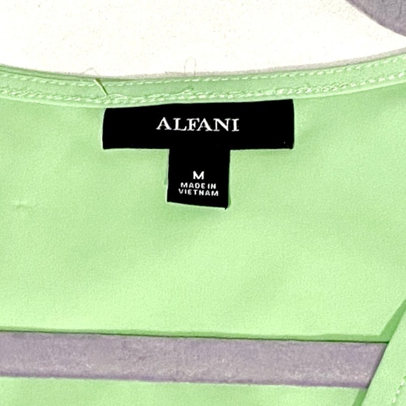 Alfani Comfort Luxe Pistachio Green Top Size M - Picture 6 of 9
